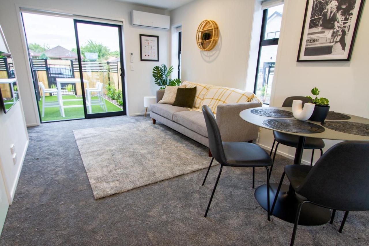 2 Bed Central Addington W/Park Christchurch Eksteriør bilde
