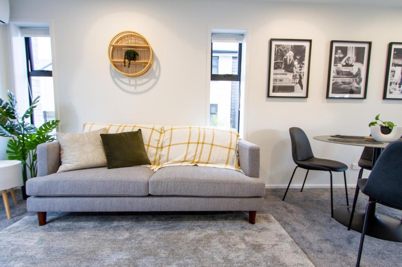 2 Bed Central Addington W/Park Christchurch Eksteriør bilde